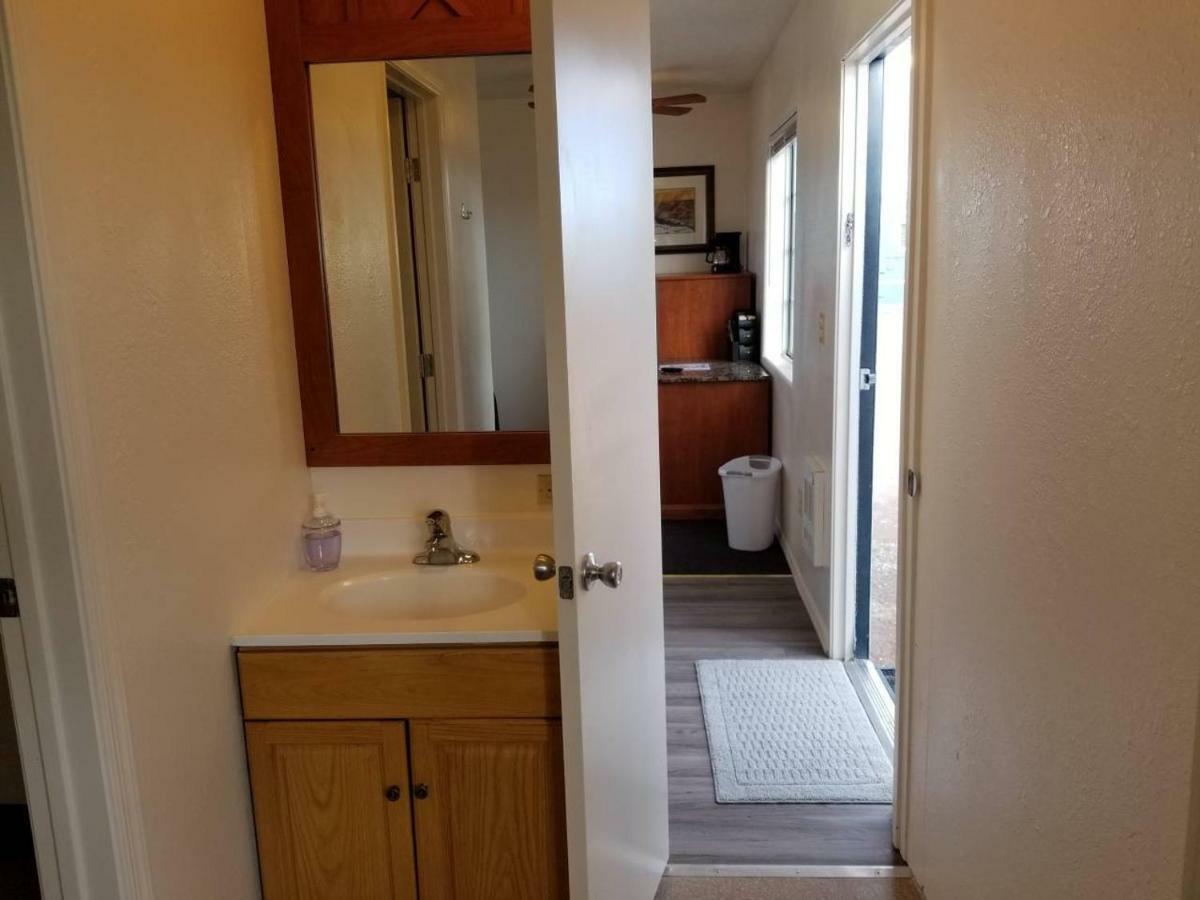 072A Affordable Getaway Near South Rim Sleeps 4- No Kitchenette Villa Valle Exterior photo